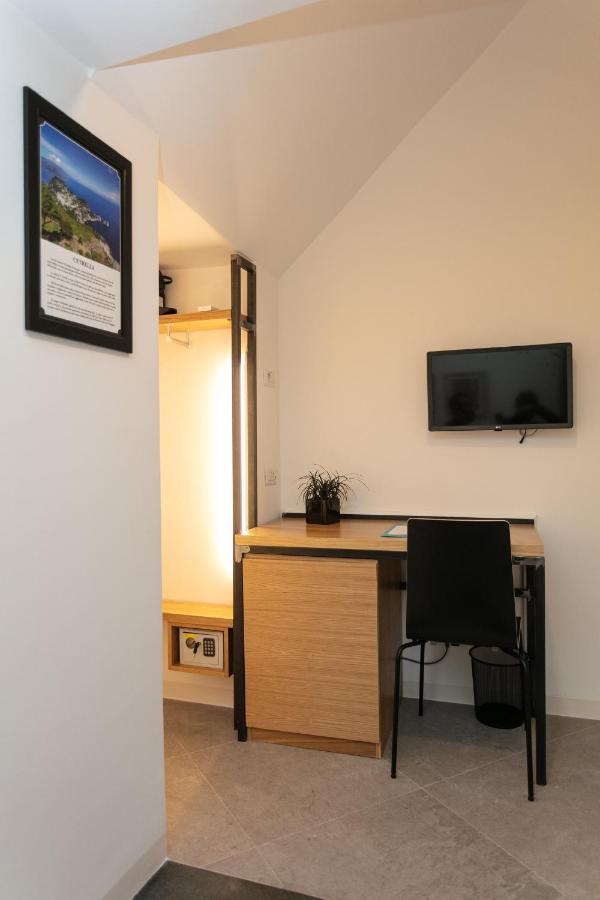 Bellamania B&B Anacapri  Bagian luar foto